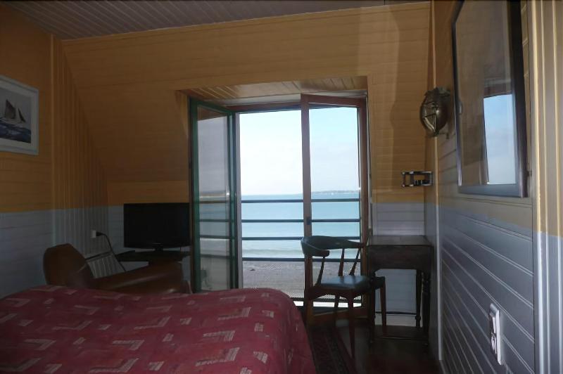 Kermoor Hotel Конкарно Екстериор снимка